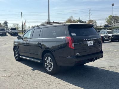 2026 Ford Expedition Max — detail view