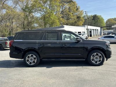 2026 Ford Expedition Max — photo 8 view