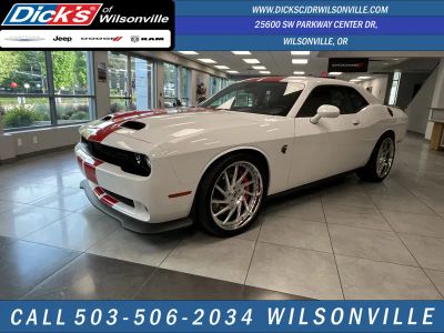 2023 Dodge Challenger SRT Hellcat Jailbreak in White Knuckle Clearcoat — front three-quarter view