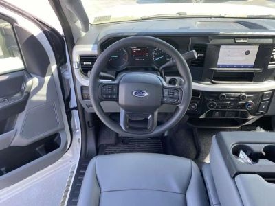 2026 Ford F-250SD — photo 10 view