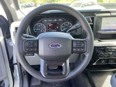 2026 Ford F-250SD — photo 13 view