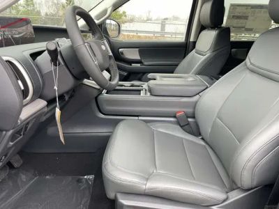 2026 Ford Expedition - Photo 13