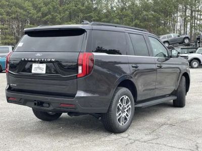 2026 Ford Expedition - Photo 3