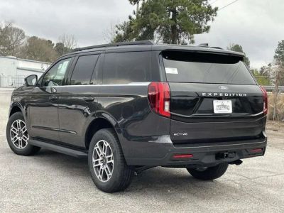 2026 Ford Expedition - Photo 4