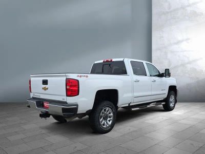 2019 Chevrolet Silverado 2500HD - Photo 6