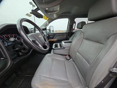 2019 Chevrolet Silverado 2500HD - Photo 9