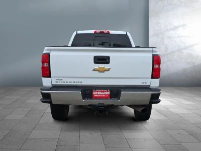 2019 Chevrolet Silverado 2500HD - Photo 5