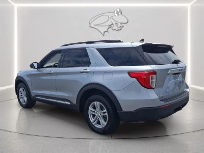 2022 Ford Explorer — interior view