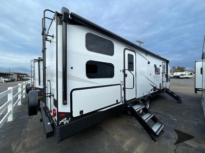 2026 Forest River RV Rockwood Ultra Lite - Photo 6