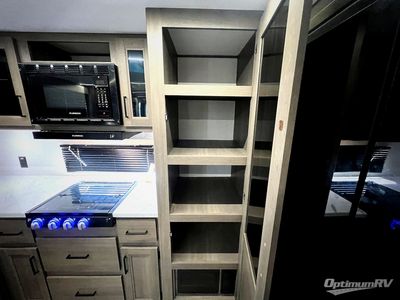 2025 Grand Design Transcend - Photo 19