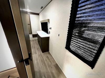 2025 Grand Design Transcend - Photo 31