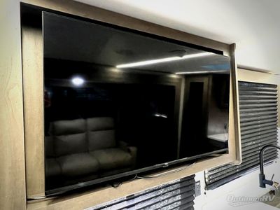 2025 Grand Design Transcend - Photo 12