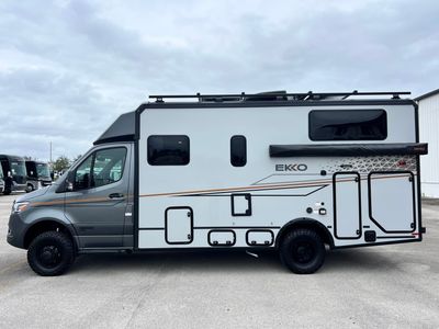 2026 Winnebago EKKO - Photo 43