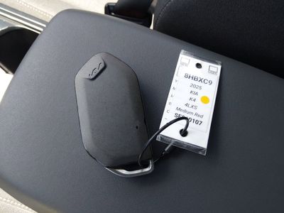2025 Kia K4 - Photo 15