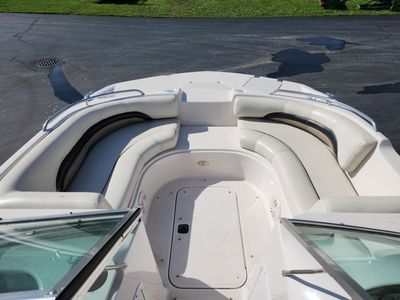 2002 Hurricane SunDeck 187 OB - Photo 7