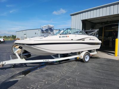 2002 Hurricane SunDeck 187 OB - Photo 1