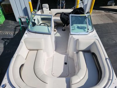 2002 Hurricane SunDeck 187 OB - Photo 6