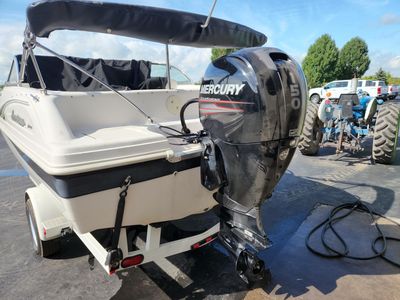 2002 Hurricane SunDeck 187 OB - Photo 4