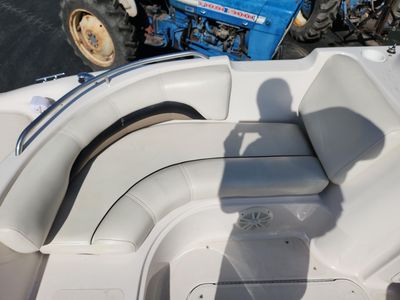2002 Hurricane SunDeck 187 OB - Photo 9