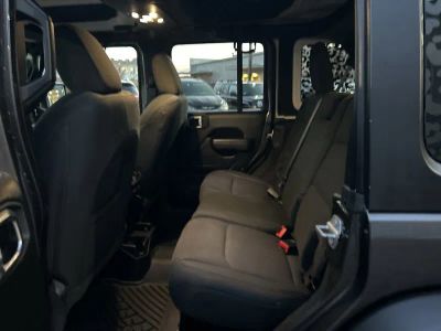 2022 Jeep Wrangler Unlimited Sport Altitude - Photo 38