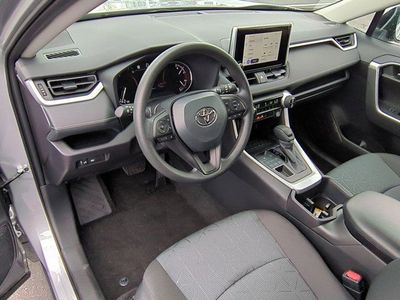 2025 Toyota RAV4 - Photo 9