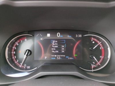 2025 Toyota RAV4 - Photo 10