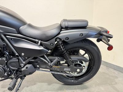 2026 Kawasaki Eliminator ABS - Photo 8