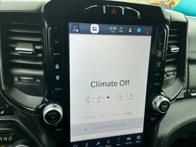 2023 Ram 1500 — photo 11 view
