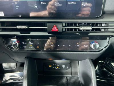 2026 Kia Sportage — photo 25 view