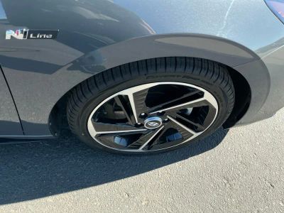 2023 Hyundai Elantra - Photo 22