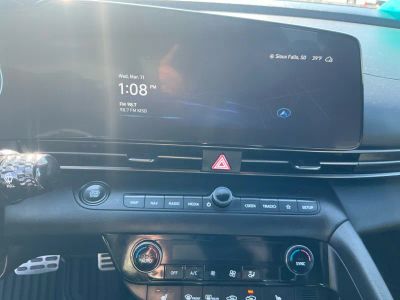 2023 Hyundai Elantra - Photo 11