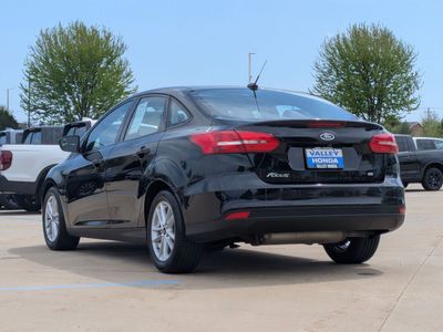 2018 Ford Focus — photo 8 view