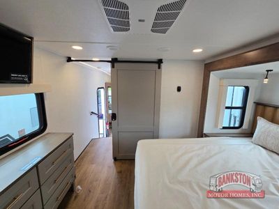 2026 Paradigm 310RL - Photo 36