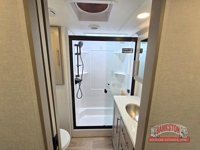 2026 Paradigm 310RL - Photo 25