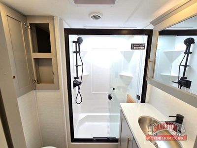 2026 Paradigm 310RL - Photo 28
