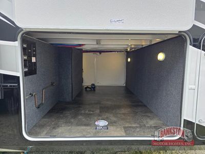 2026 Paradigm 310RL - Photo 3