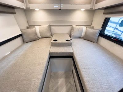 2027 Thor Motor Coach GEMINI — photo 14 view