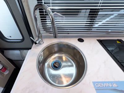 2027 Thor Motor Coach GEMINI — photo 8 view