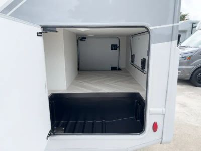 2027 Thor Motor Coach GEMINI — photo 22 view