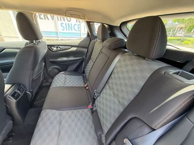 2020 Nissan Rogue Sport — photo 8 view