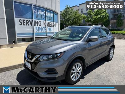 2020 Nissan Rogue Sport 27310 — front three-quarter view