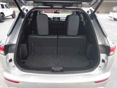 2024 Mitsubishi Outlander - Photo 11
