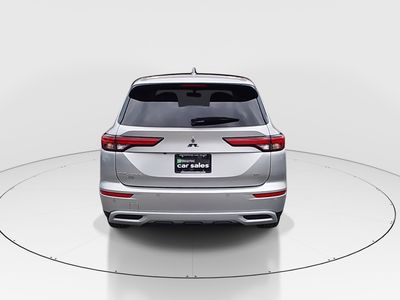 2024 Mitsubishi Outlander - Photo 6