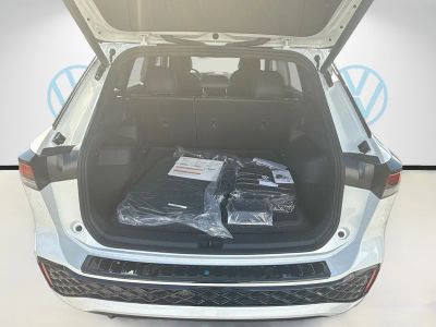 2026 Volkswagen Tiguan — photo 21 view
