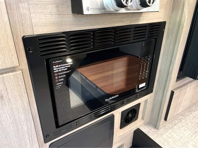 2026 Grand Lineage Series M - Photo 14