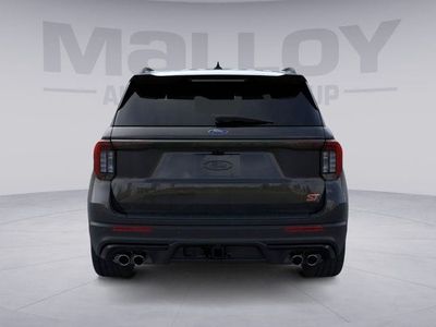 2026 Ford Explorer — photo 13 view