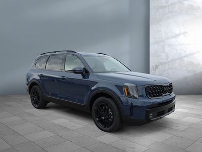 2025 Kia Telluride — side profile view