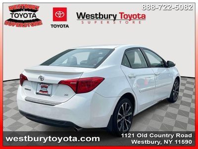 2017 Toyota Corolla - Photo 5