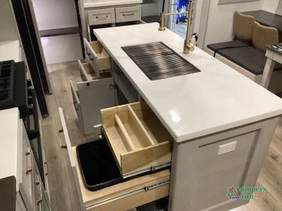 2026 Brinkley Model Z — photo 21 view