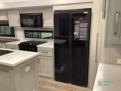 2026 Brinkley Model Z — photo 17 view